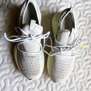 SOREL Kinetic Impact Dark Stone,Moonstone,Lime Sneaker Women's 6.5 Retro Runner